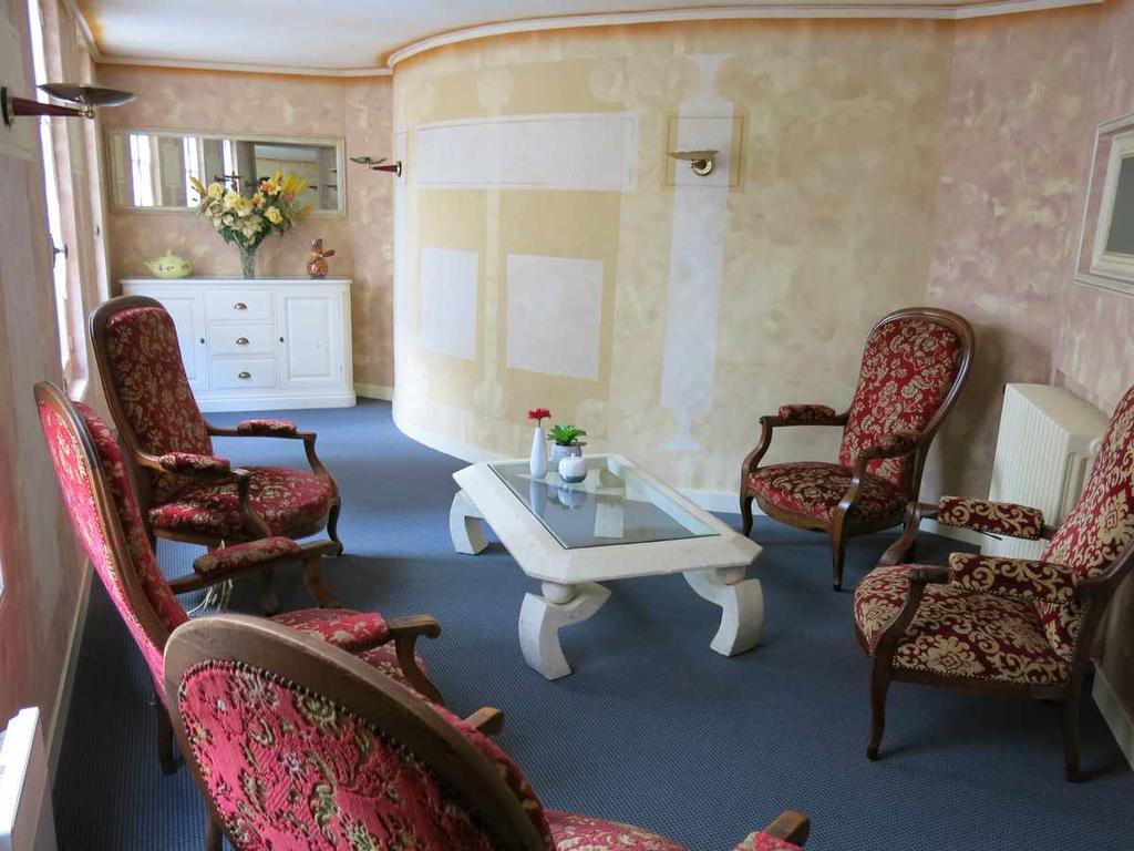 La Tour Hotel Aubazines Екстериор снимка