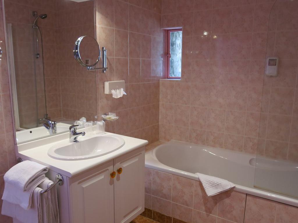 La Tour Hotel Aubazines Екстериор снимка